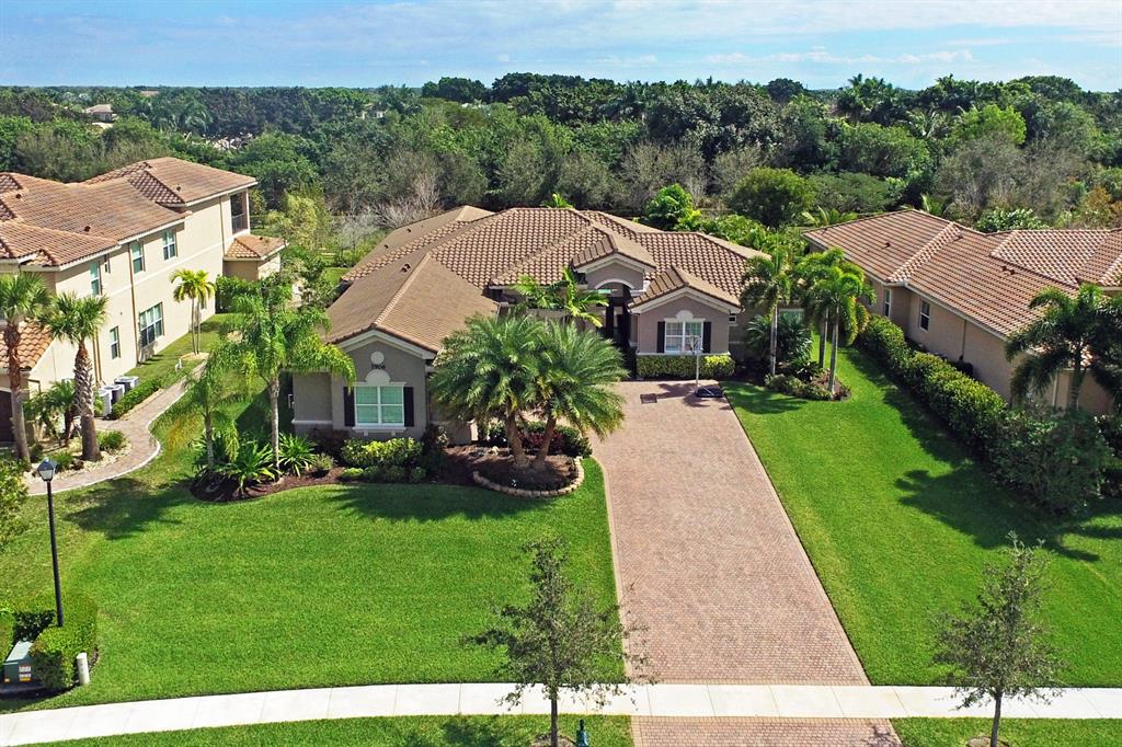 7906 Arbor Crest Way