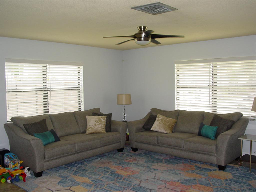 132 W Palmetto Road DSC00985