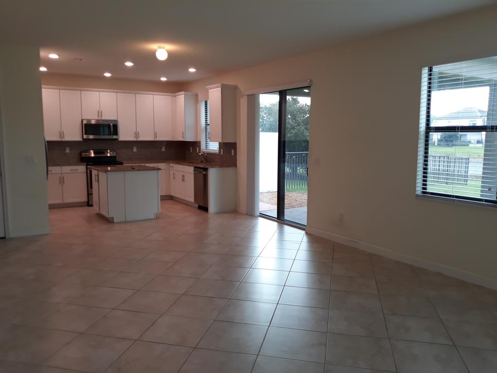 FAMILY ROOM, KITCHEN