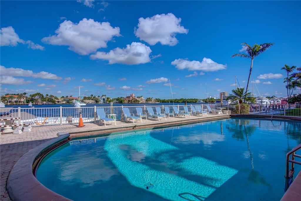 Heated Swimming Pool - overlooking Bay
