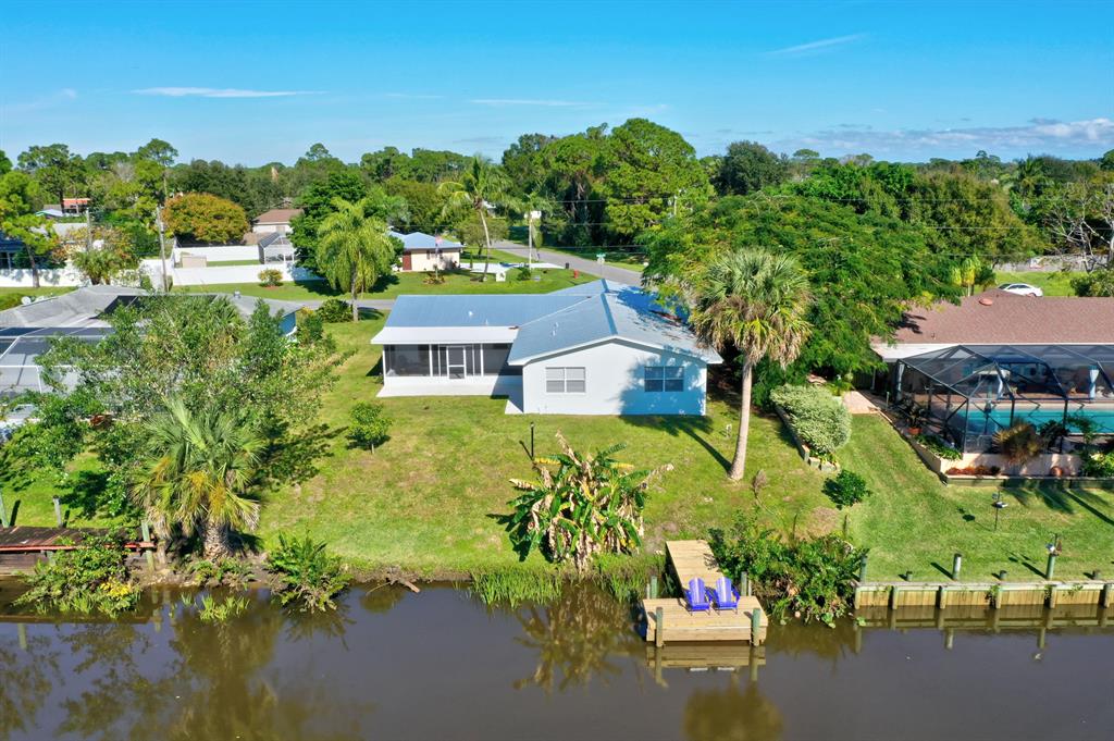 296 NE Surfside Avenue Sold Property
