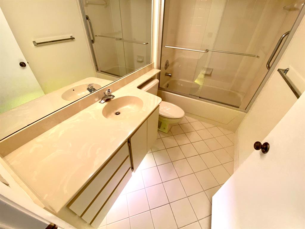 2461 Village Boulevard 104 Sold Property