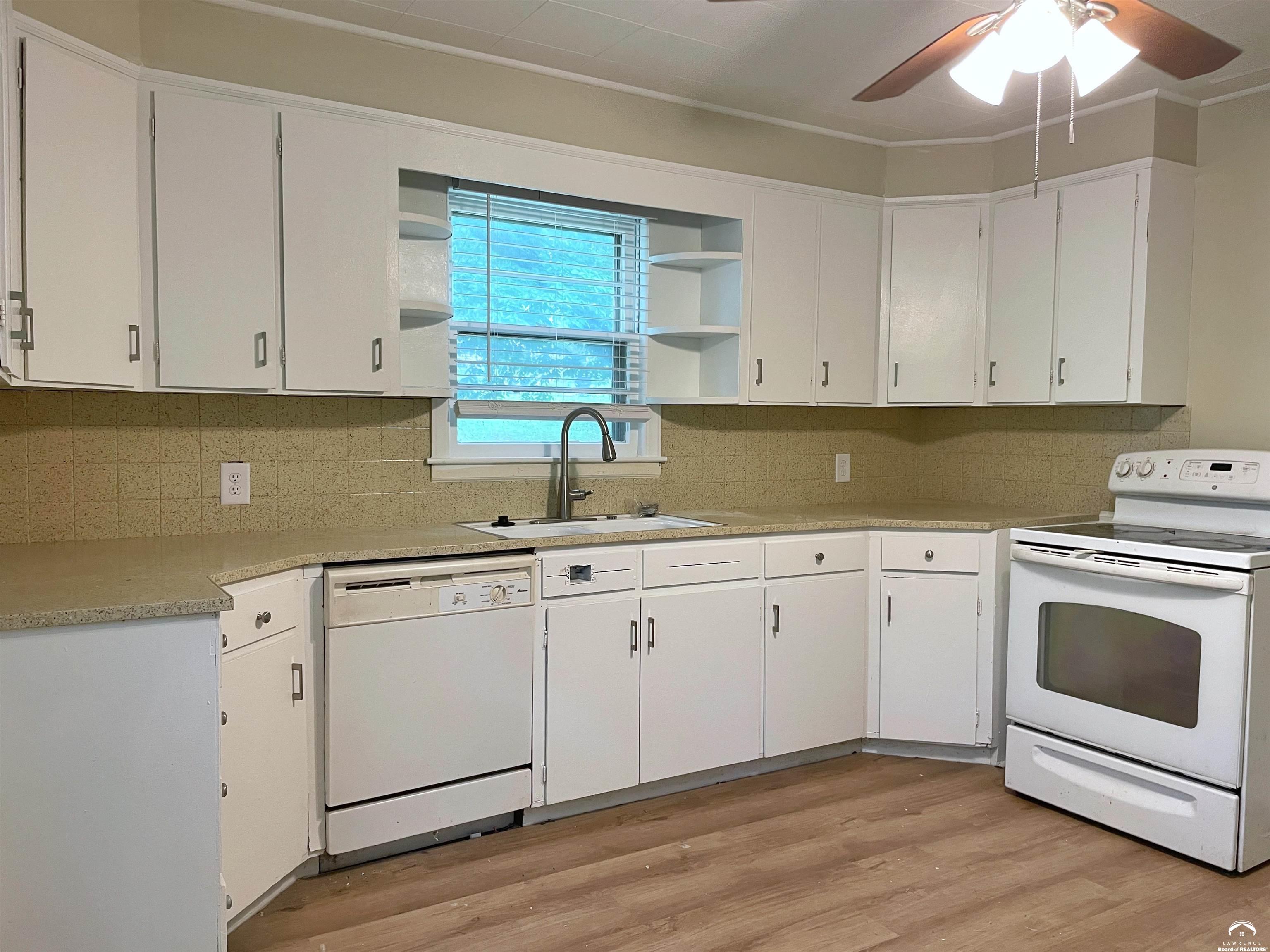 1030 Fir Street Sold Property