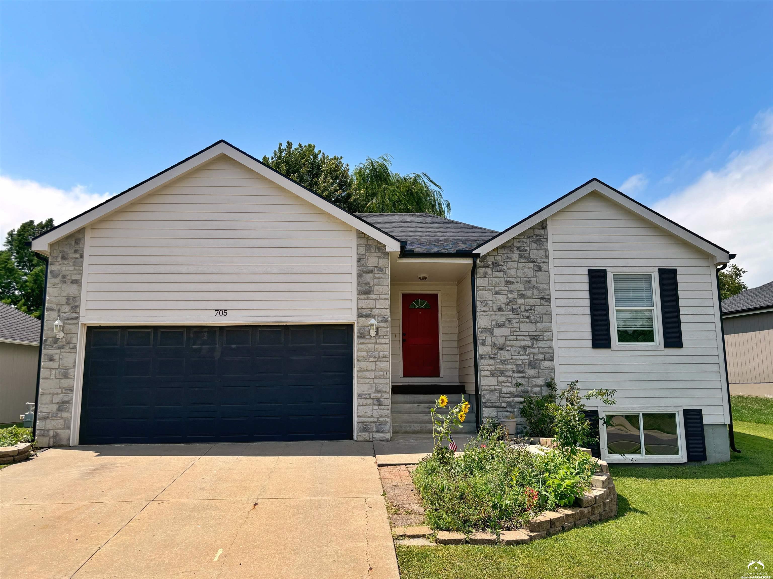 705 Flame Way Sold Property