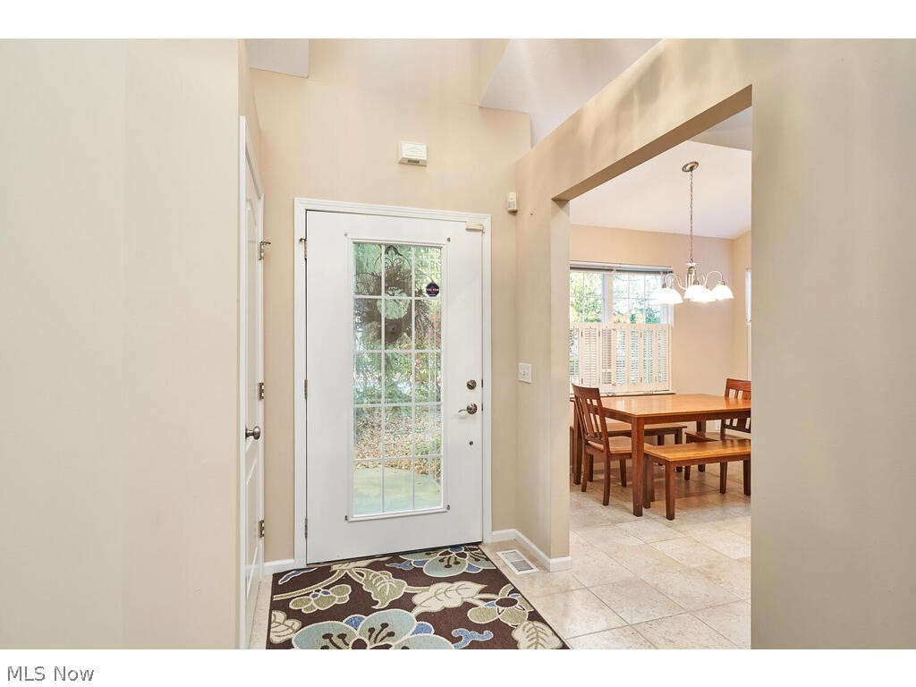 380 Vista Lane Sold Property