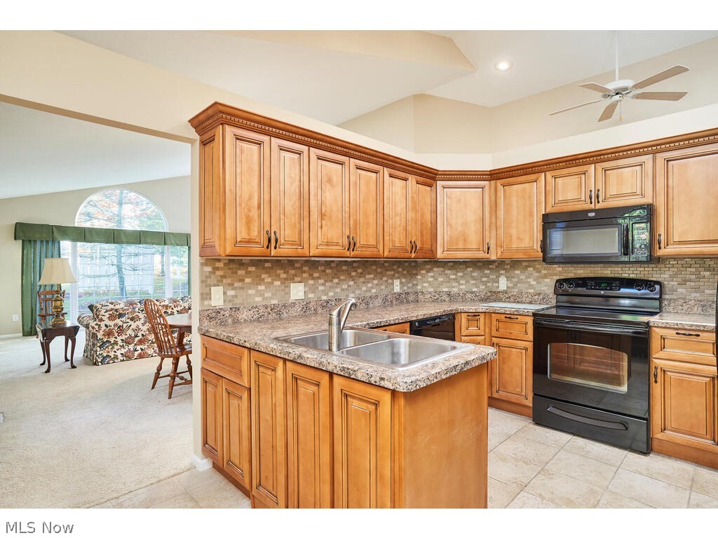 380 Vista Lane Sold Property