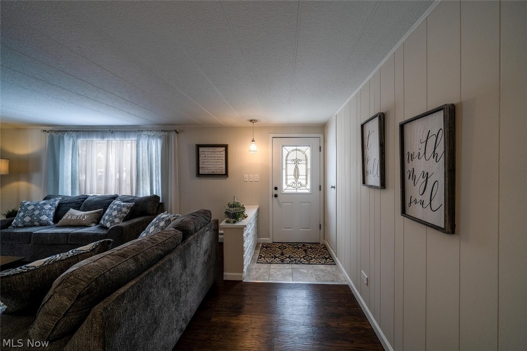 18986 Hillside Lane Sold Property