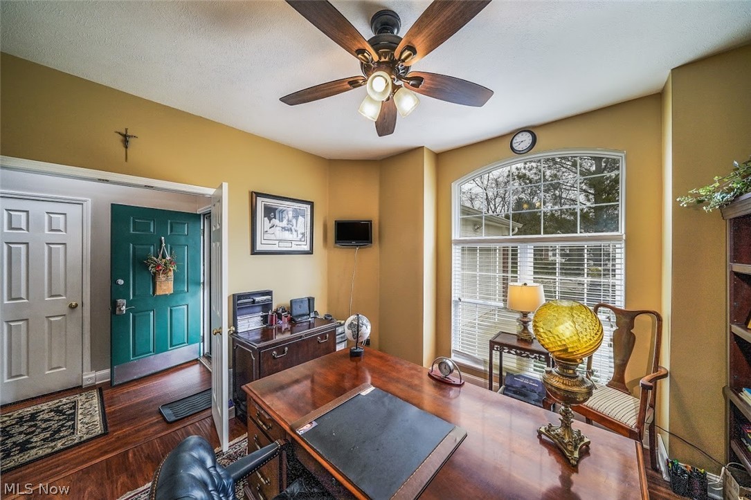 726 Woodlake Drive 17A Sold Property