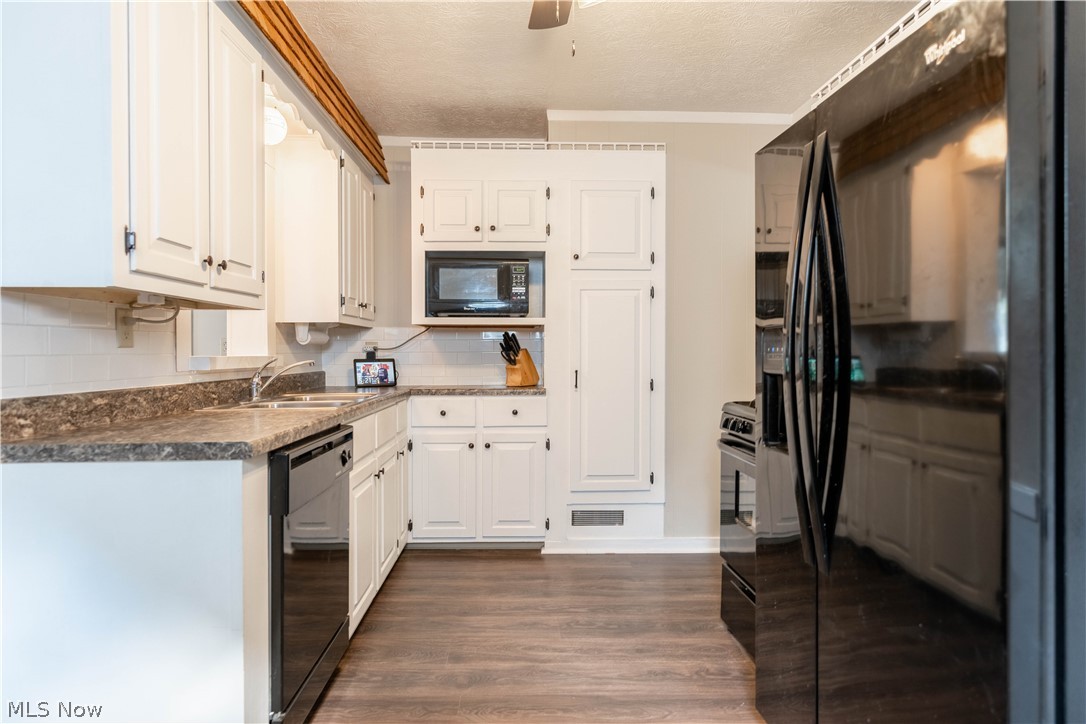 699 Ina Avenue Sold Property