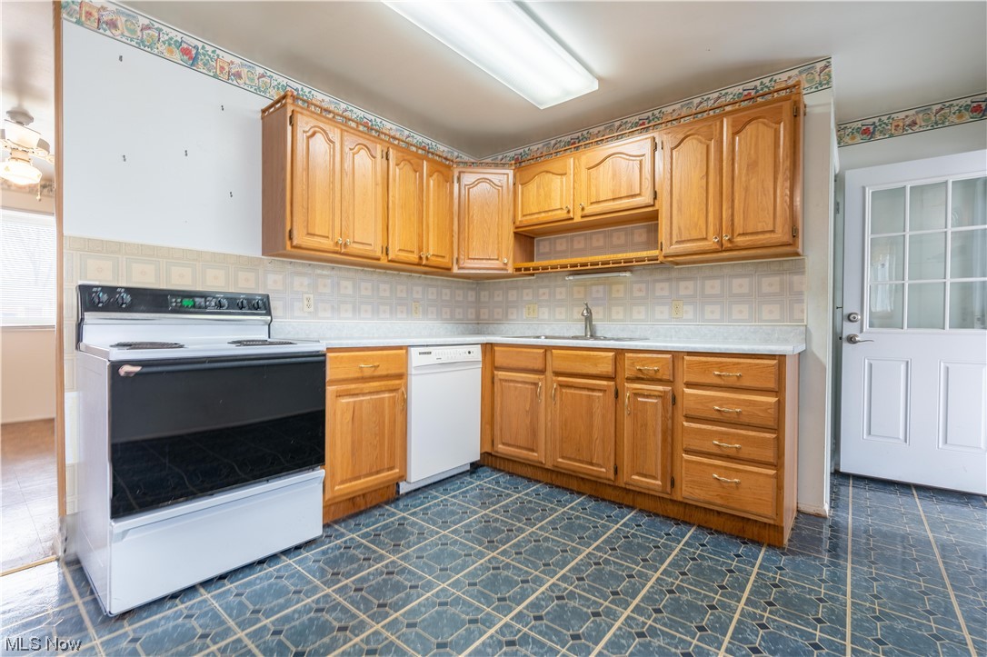 3811 Root Avenue NE Sold Property
