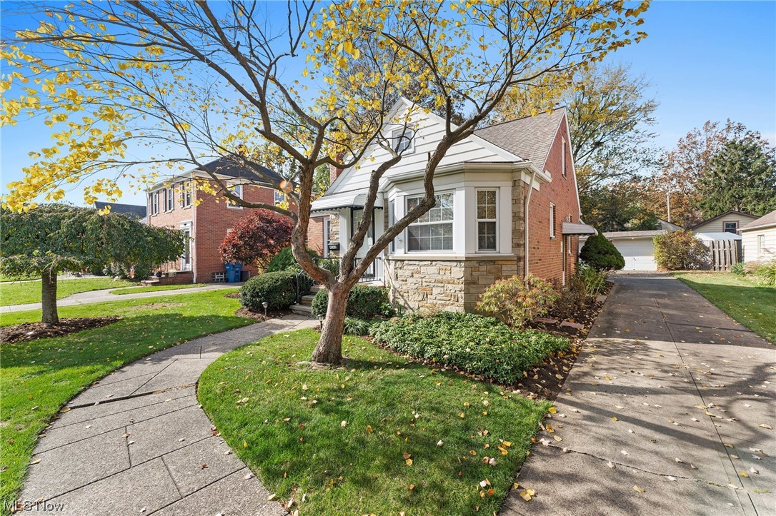 4262 W 215th Street Sold Property