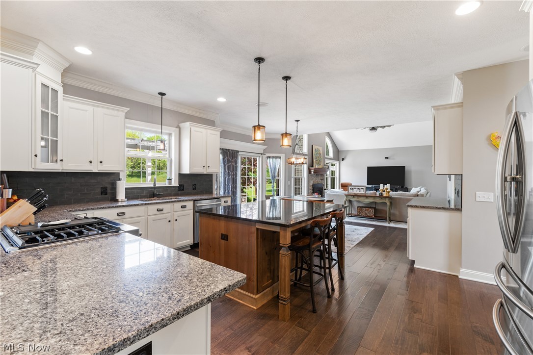 2761 Sunburst Drive Sold Property