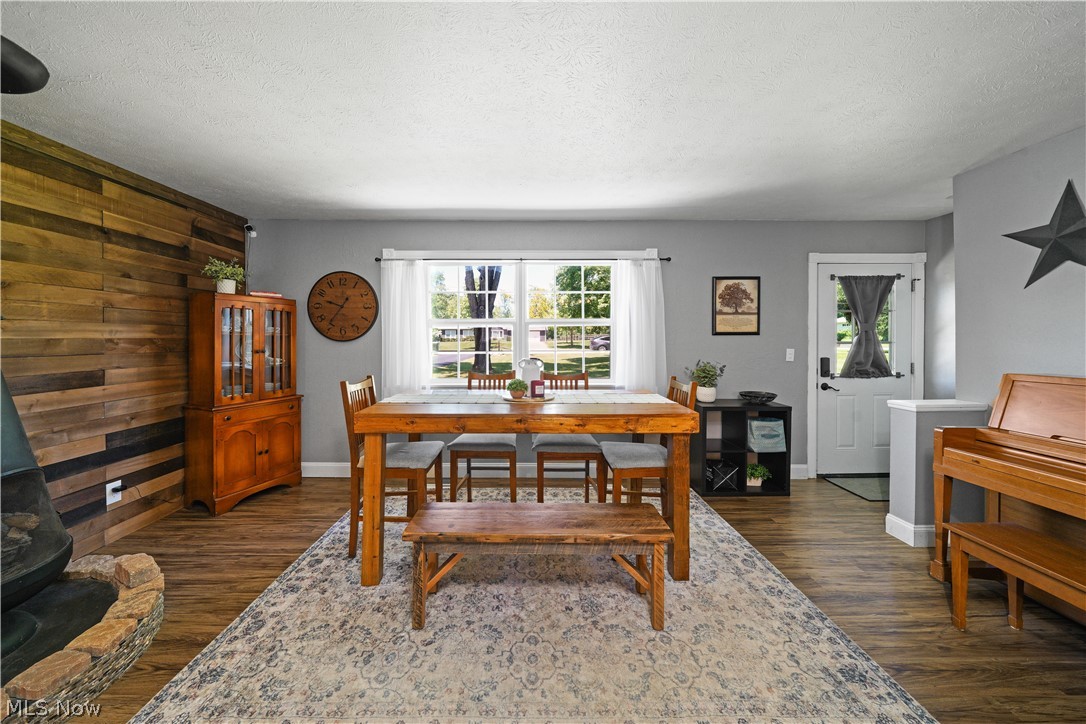 1223 Aurora Hill Drive Sold Property