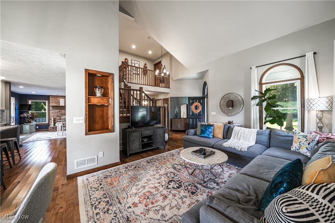 345 E Pioneer Trail Sold Property