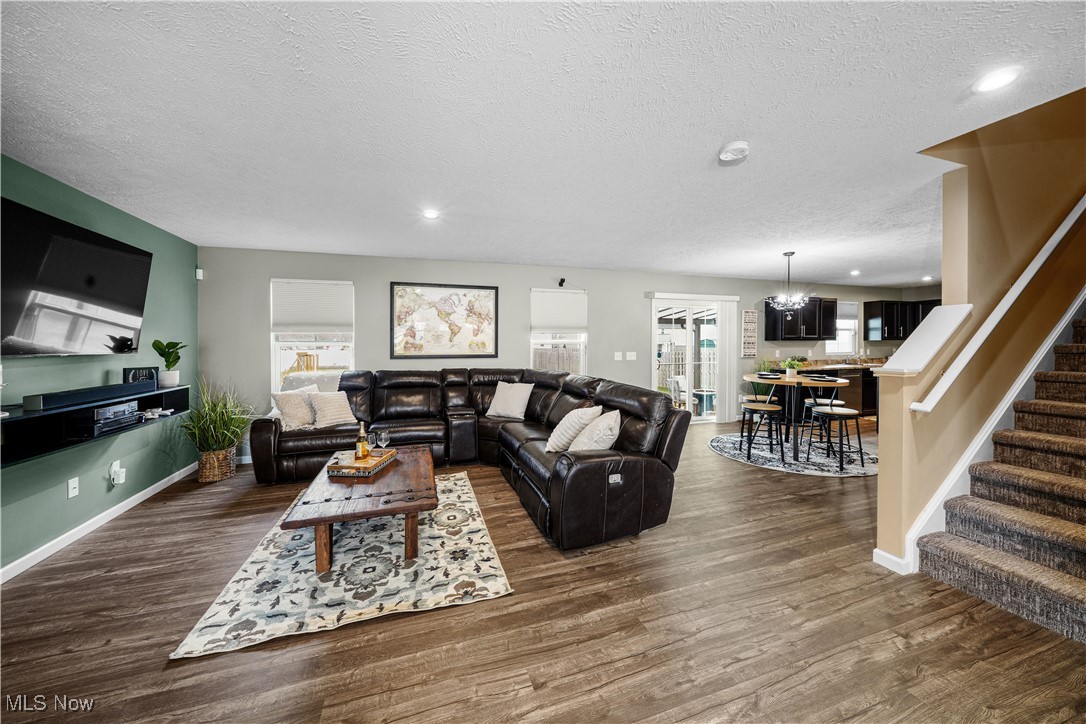 306 Fairfield Court Sold Property