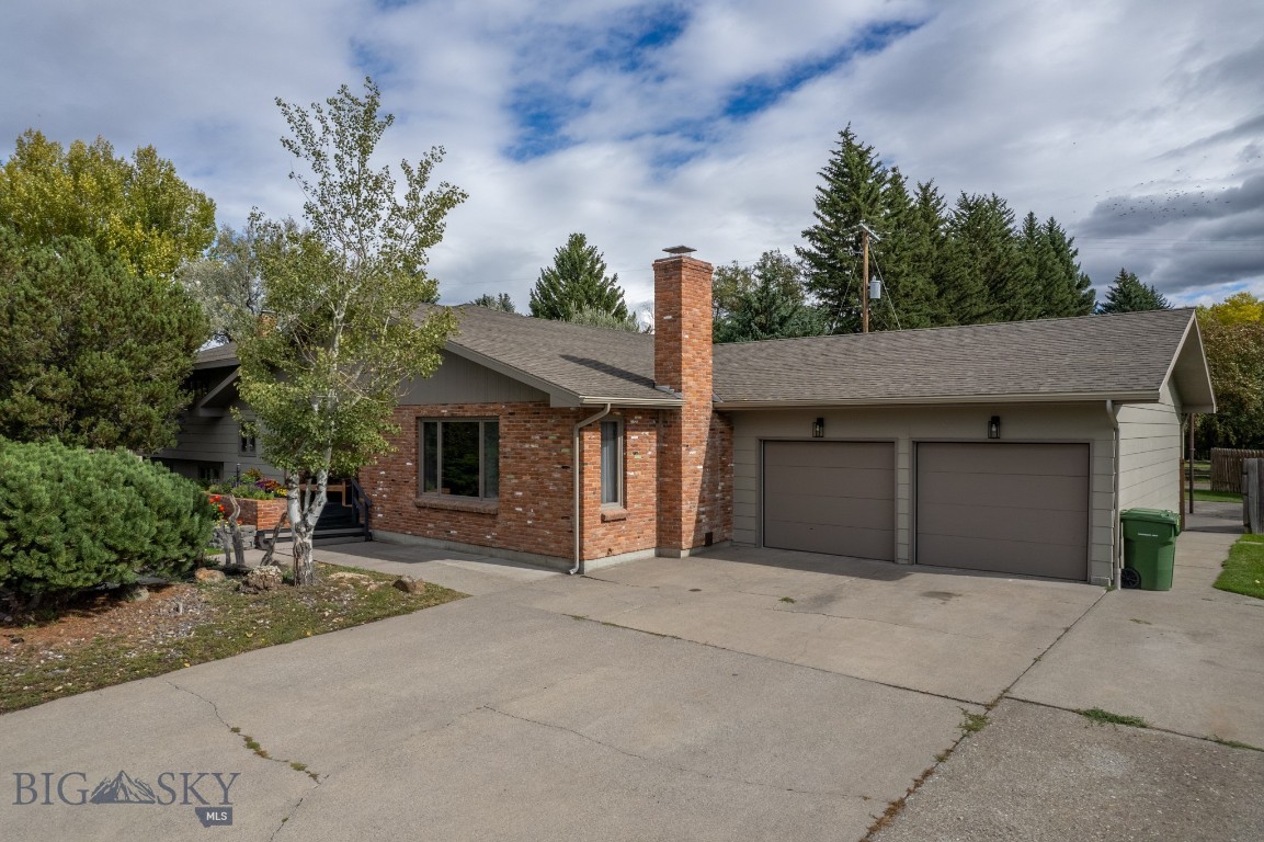 Parking galore with double car attached garage