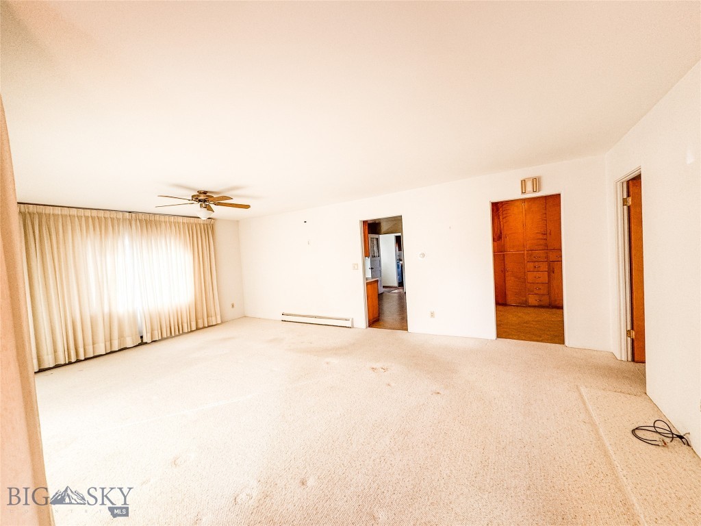 Living room in front unit