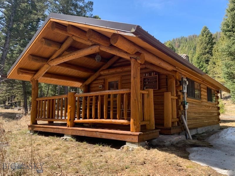 Office space/guest room