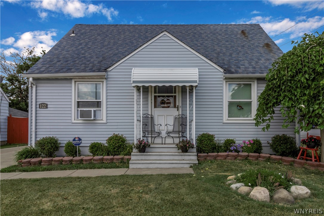 122 Cayuga Road Sold Property