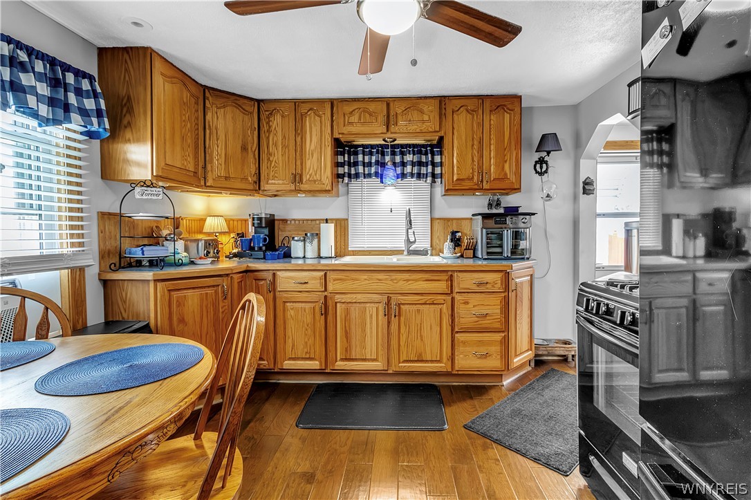 122 Cayuga Road Sold Property