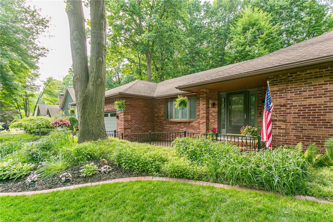 10 Woodbriar Lane Sold Property