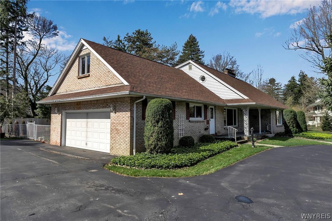 50 Sturbridge Lane Sold Property