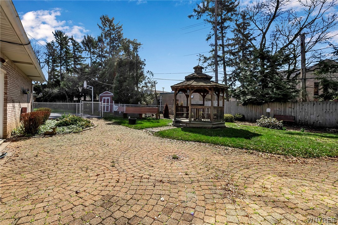 50 Sturbridge Lane Sold Property