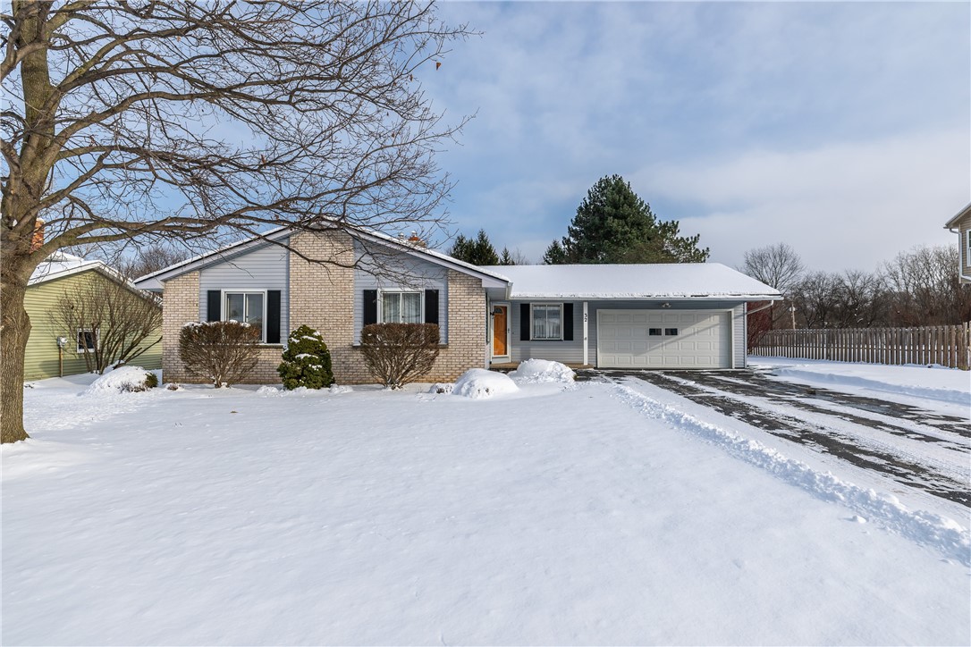 32 Jefreelind Drive Sold Property