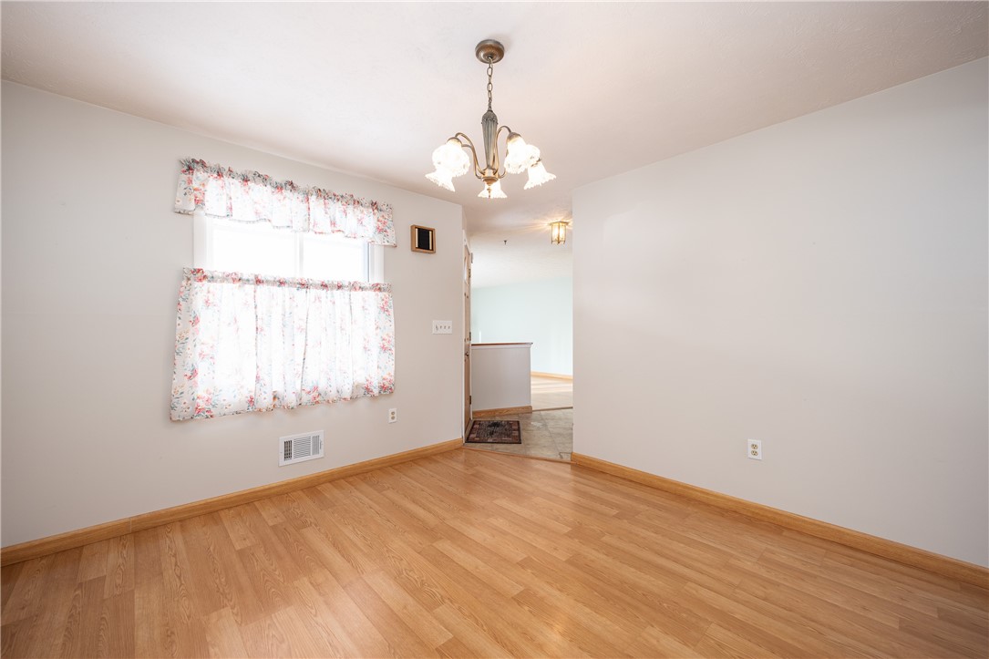 32 Jefreelind Drive Sold Property