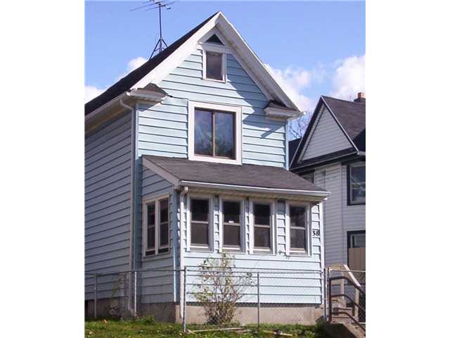 38 Child Street Exterior Front Vinyl sided and newer windows