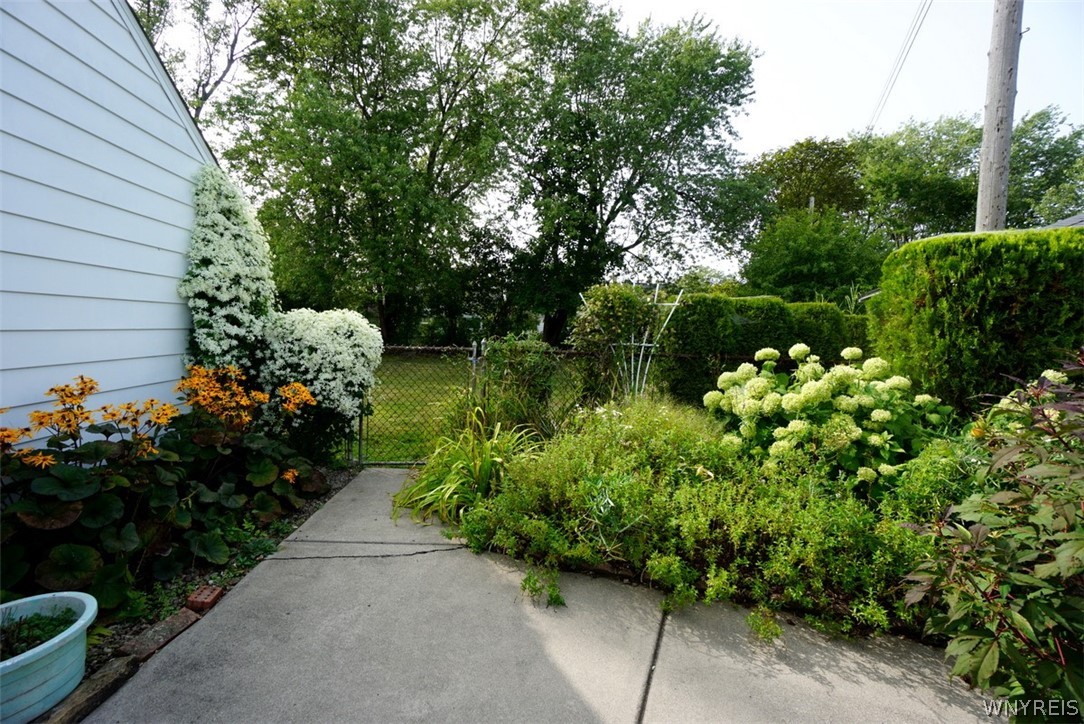 124 Saint Johns Avenue Sold Property