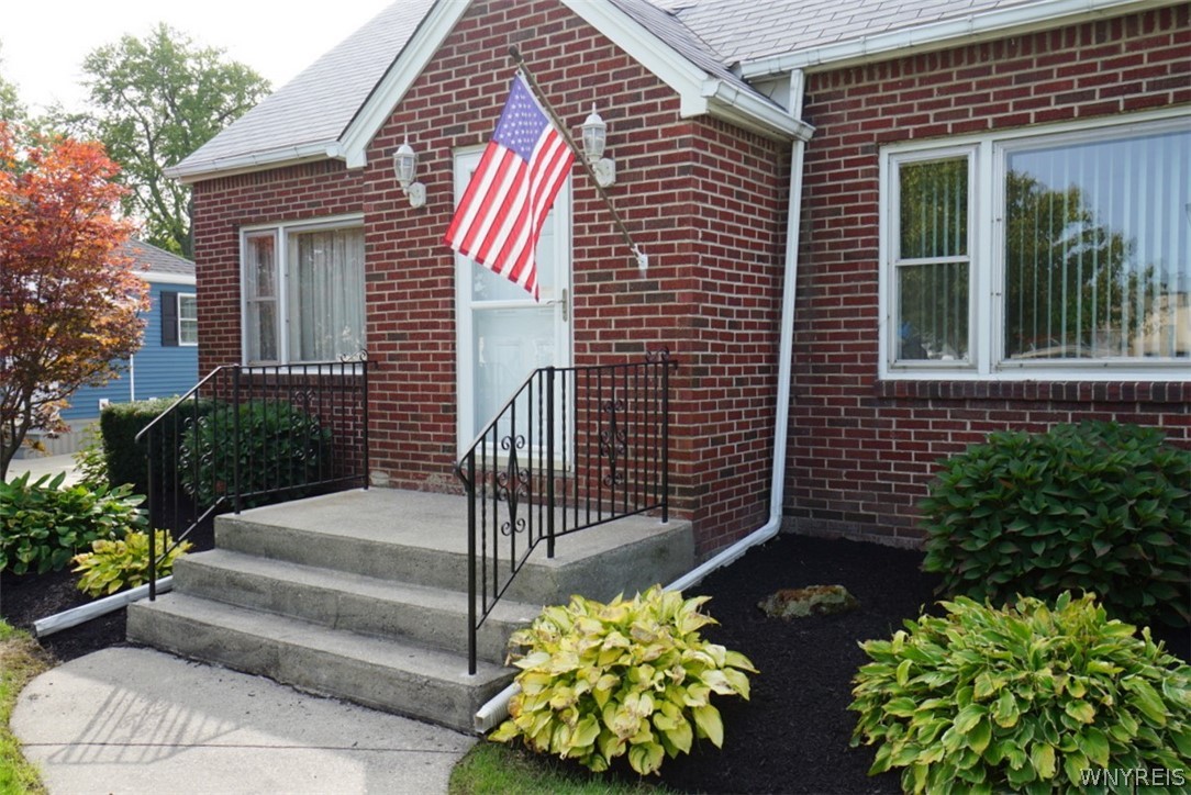 124 Saint Johns Avenue Sold Property