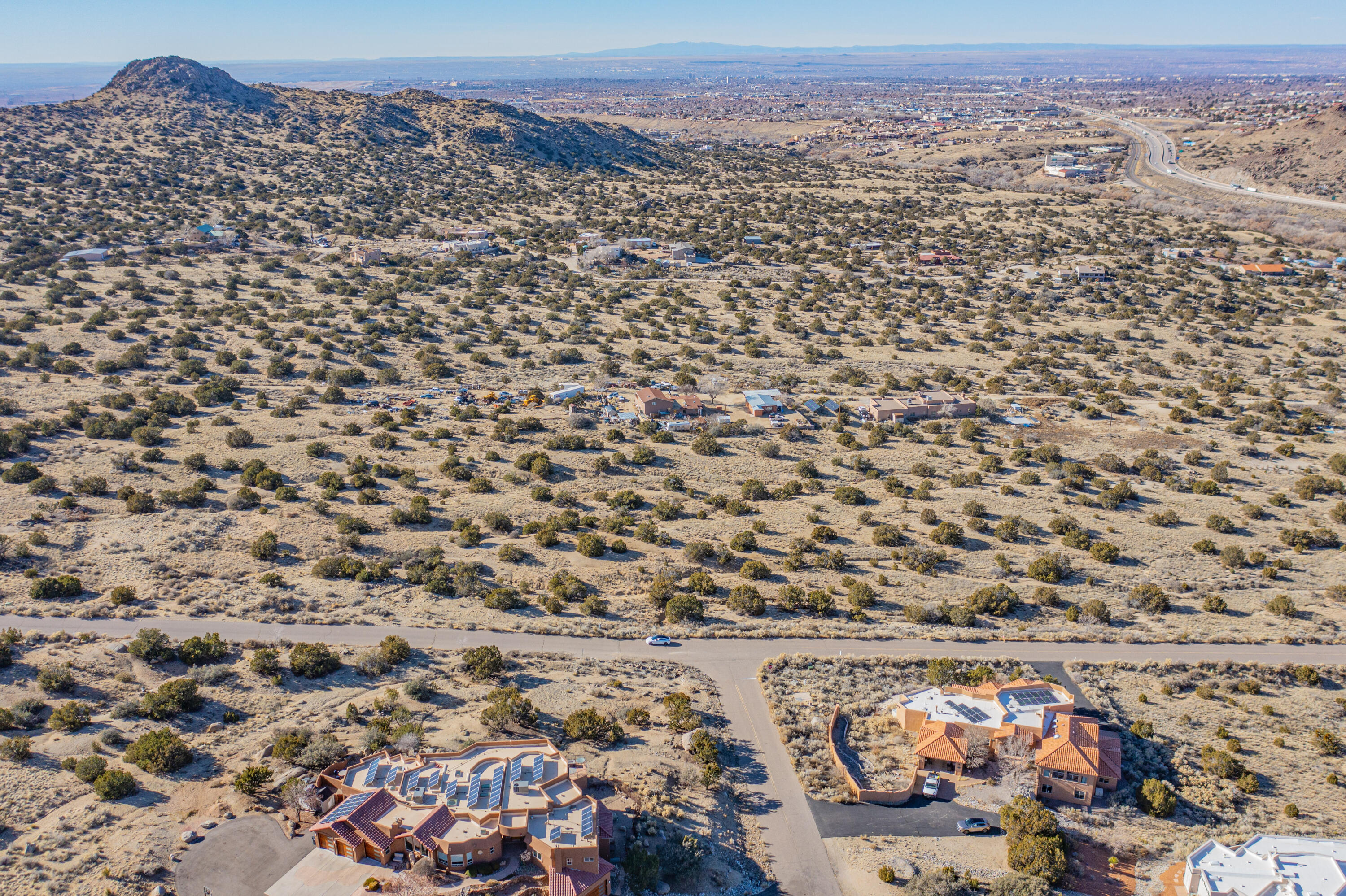 37 Twin Peaks Road Sold Property