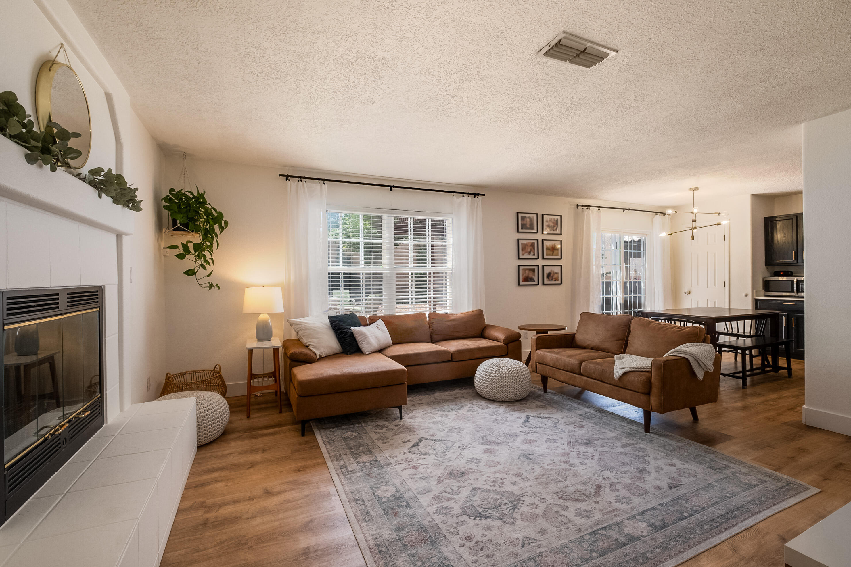 6408 Sonrisa Place NE Sold Property