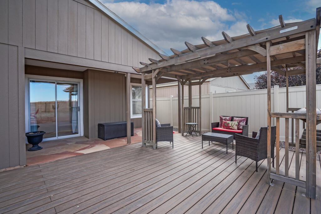 2149 High Desert Circle NE Sold Property