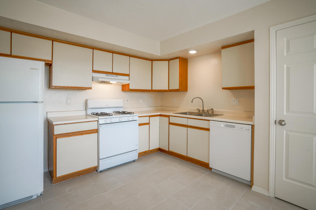 2149 High Desert Circle NE Sold Property