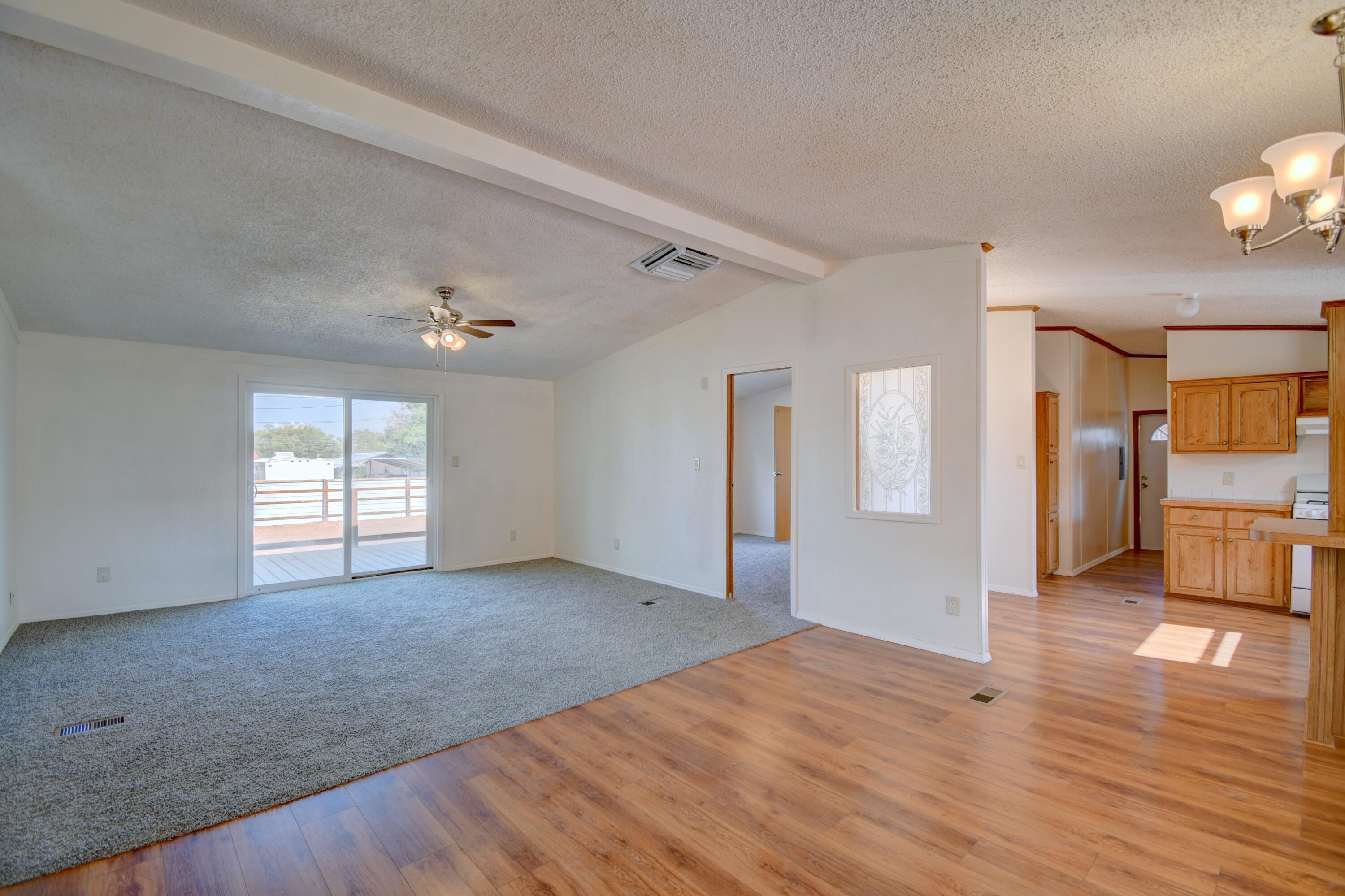 6333 Locust Street NE Sold Property