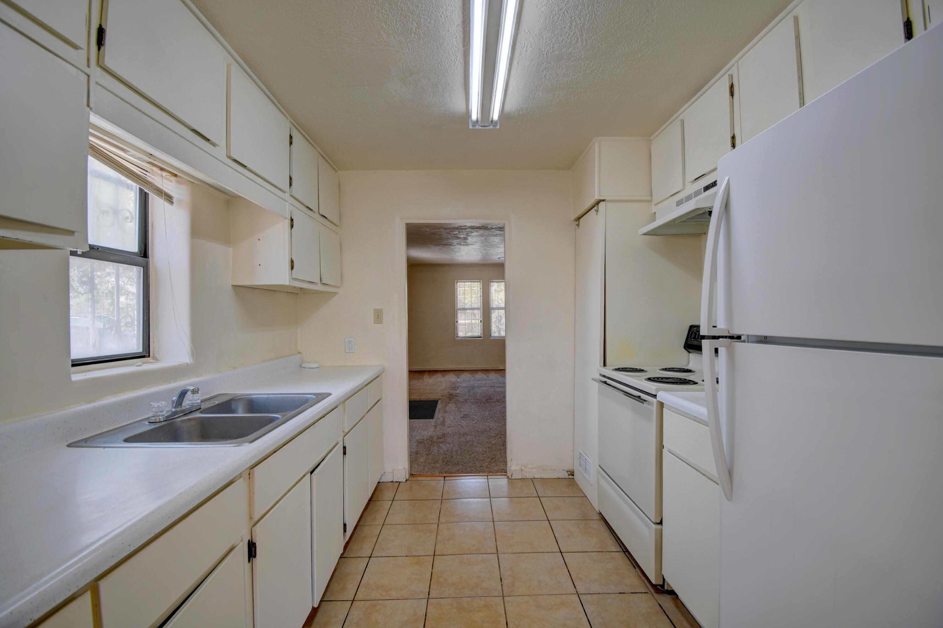 224 Montano Road NW Sold Property