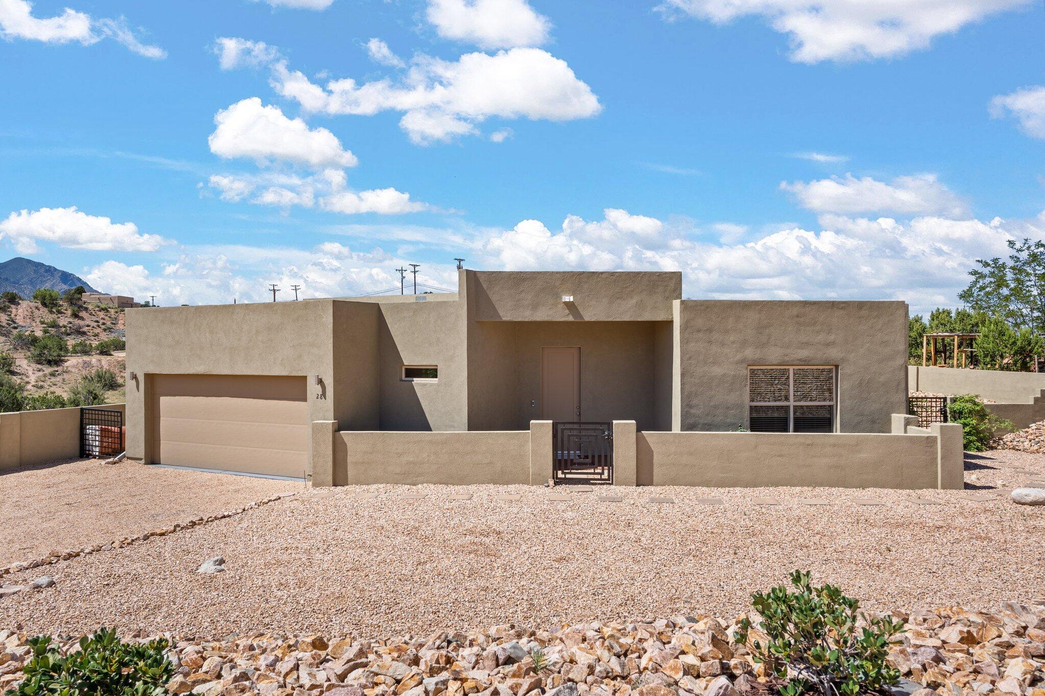 28 CANON DEL AGUA Road Sold Property