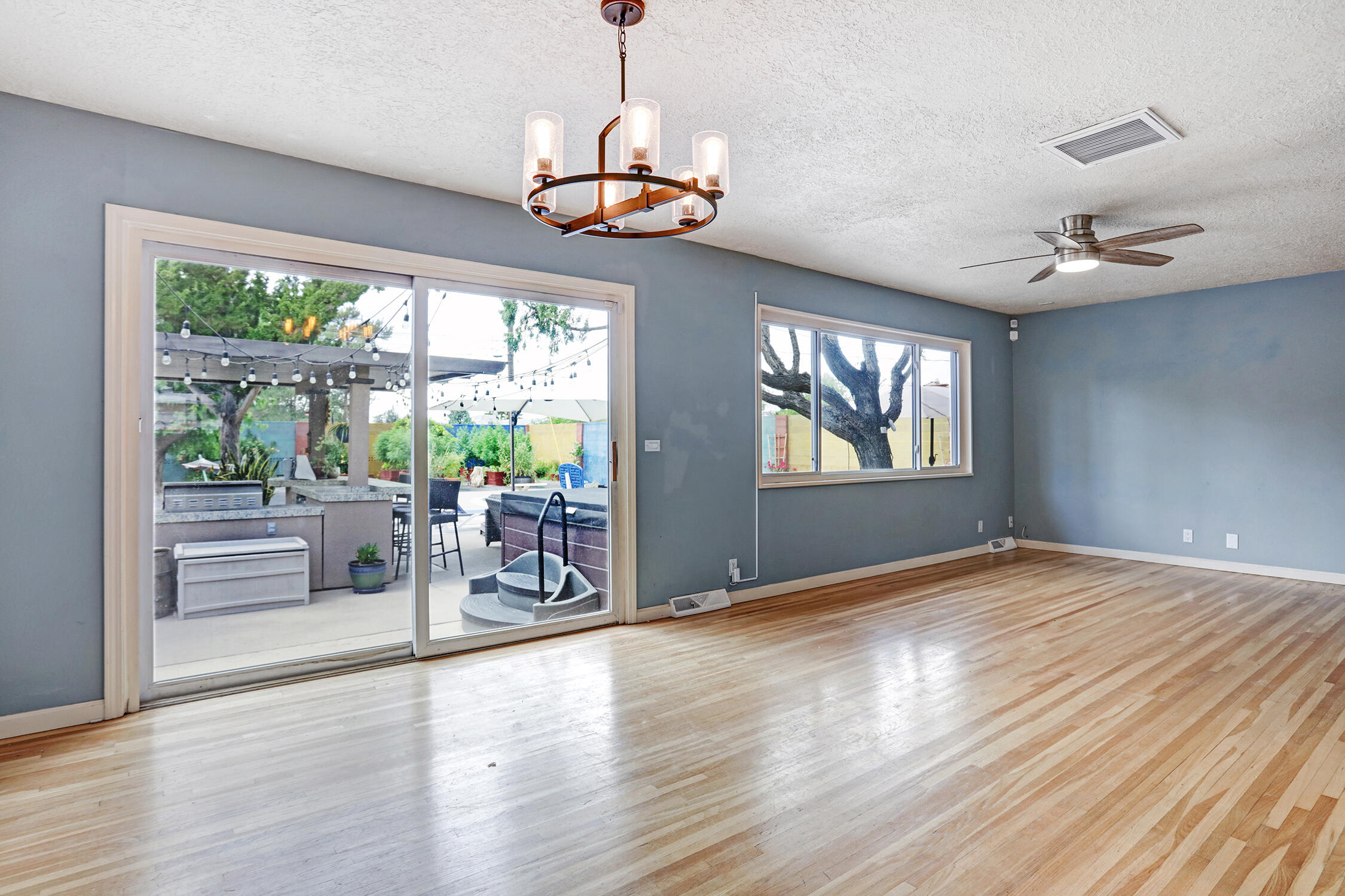 7002 Elna Court NE Sold Property