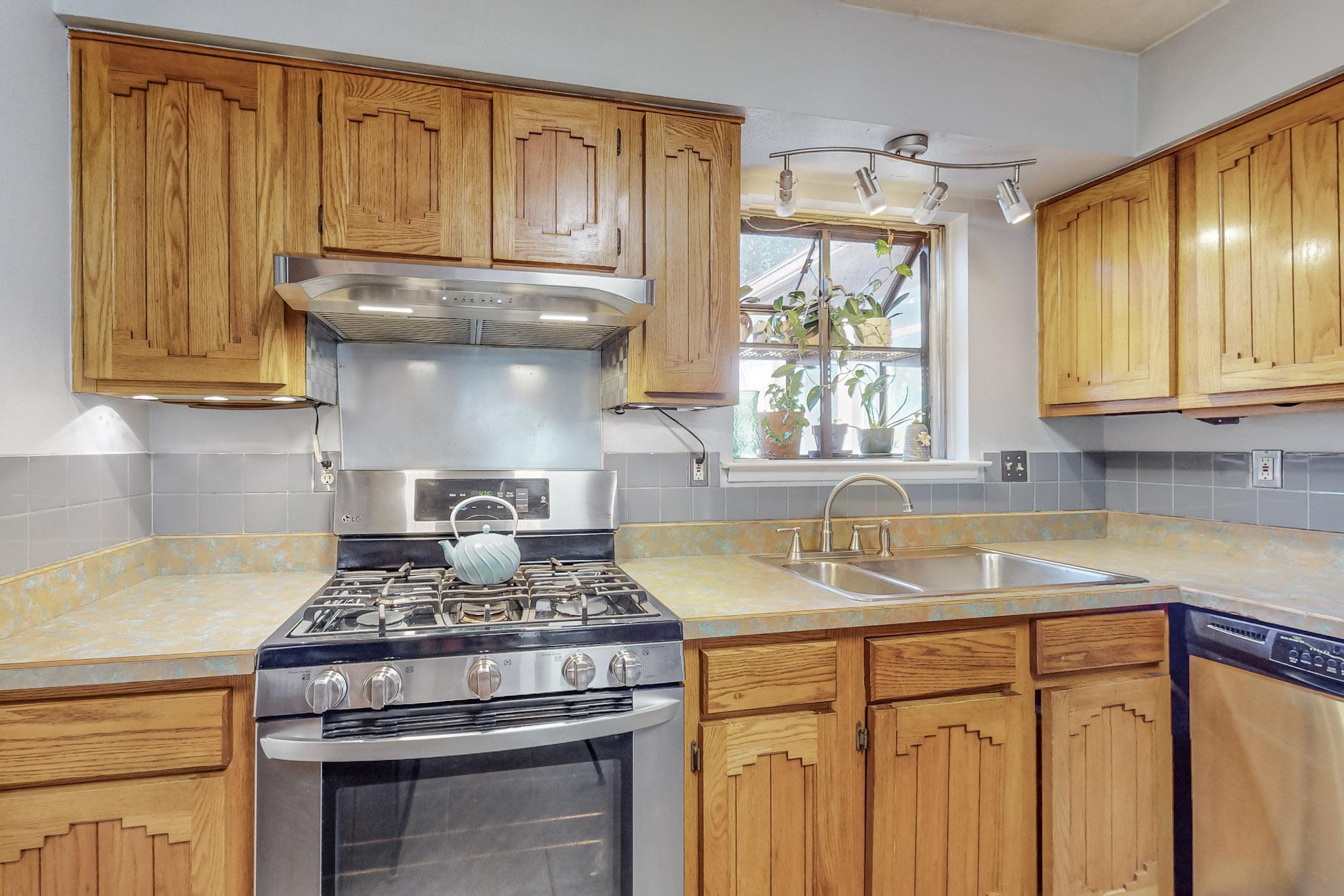 14216 MEL SMITH Road NE Sold Property