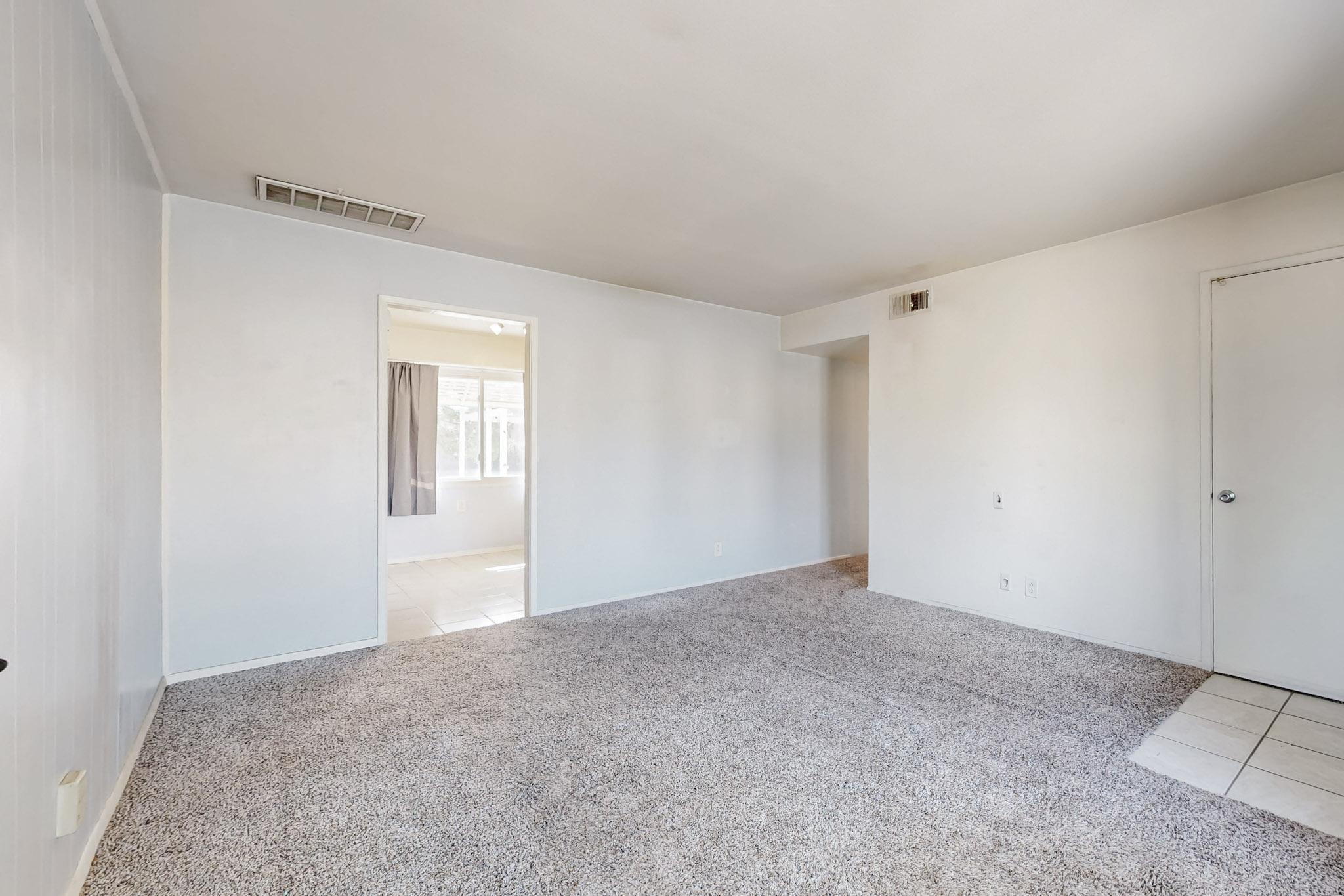 2400 ELIZABETH Street NE Sold Property