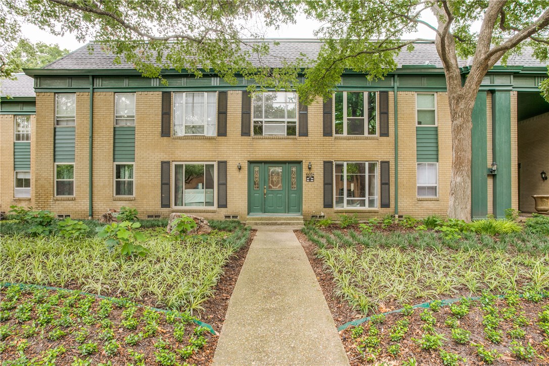 6018 E University Boulevard 101 Sold Property