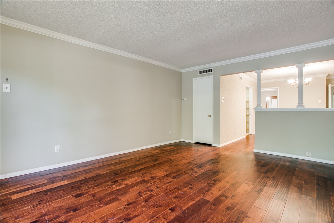 6018 E University Boulevard 101 Sold Property