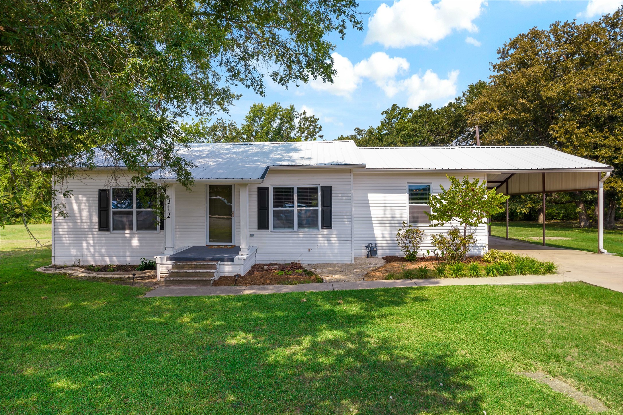312 Circle Drive Sold Property