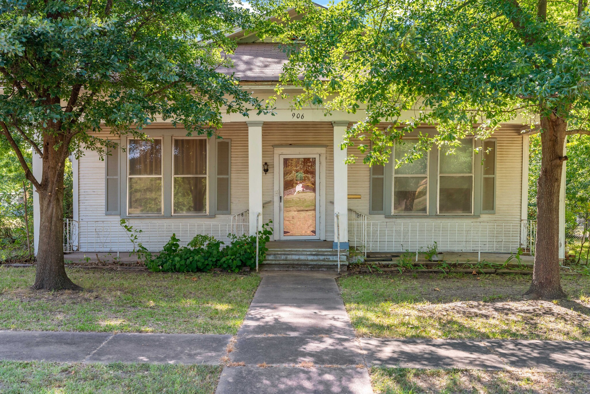 906 3rd Street SW Sold Property