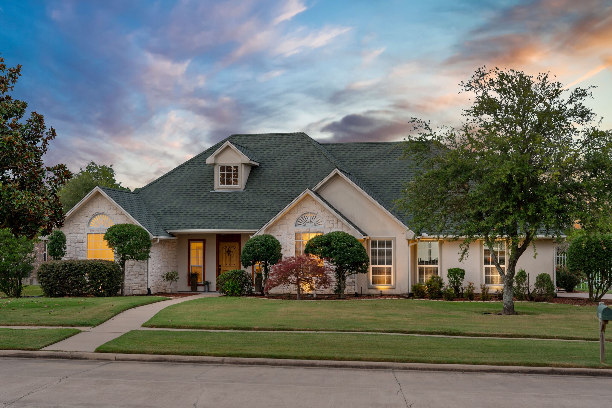 1115 Levi Lane Sold Property