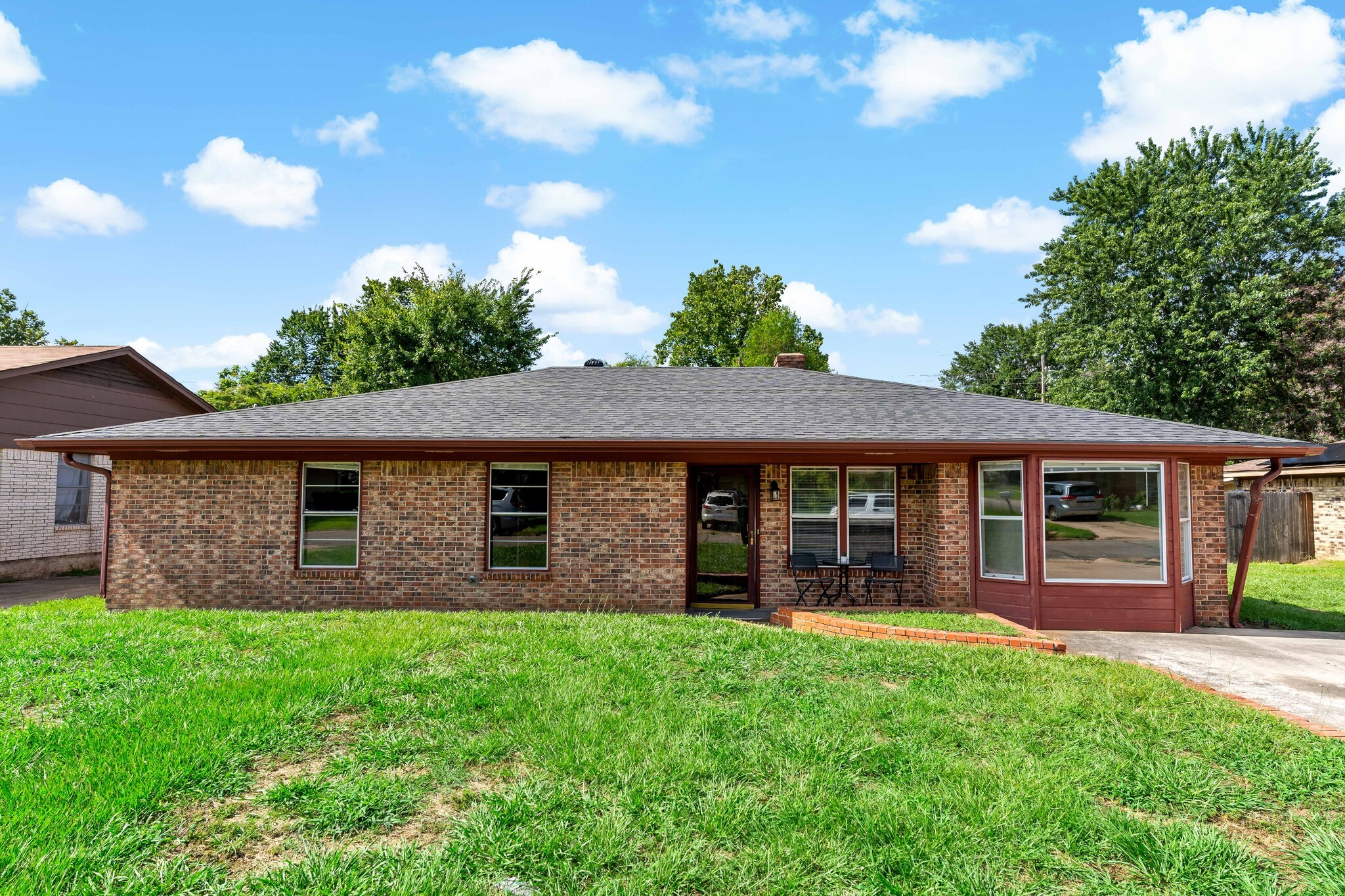 2465 Ridgeview Road Sold Property