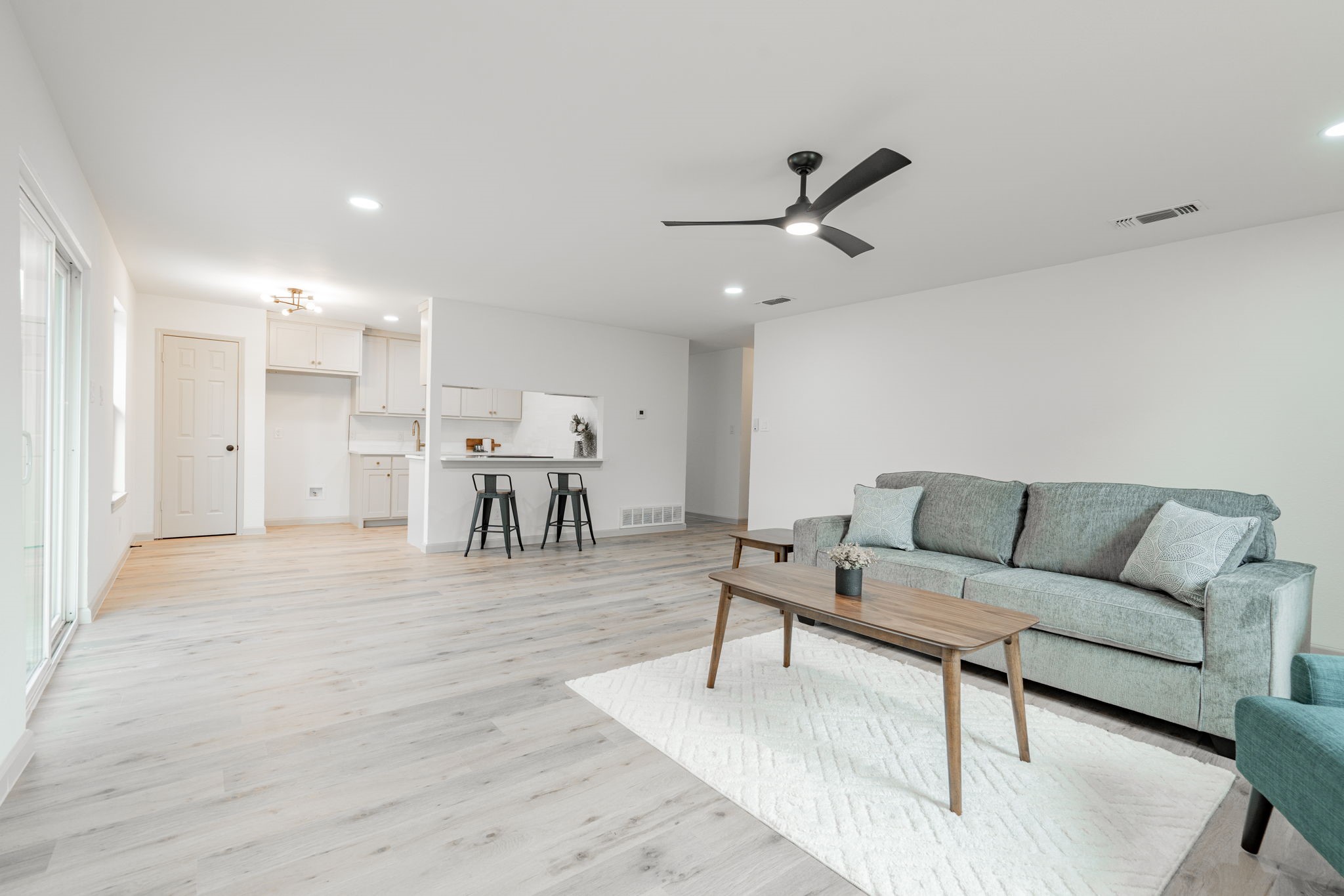 7301 Windhaven Road Sold Property