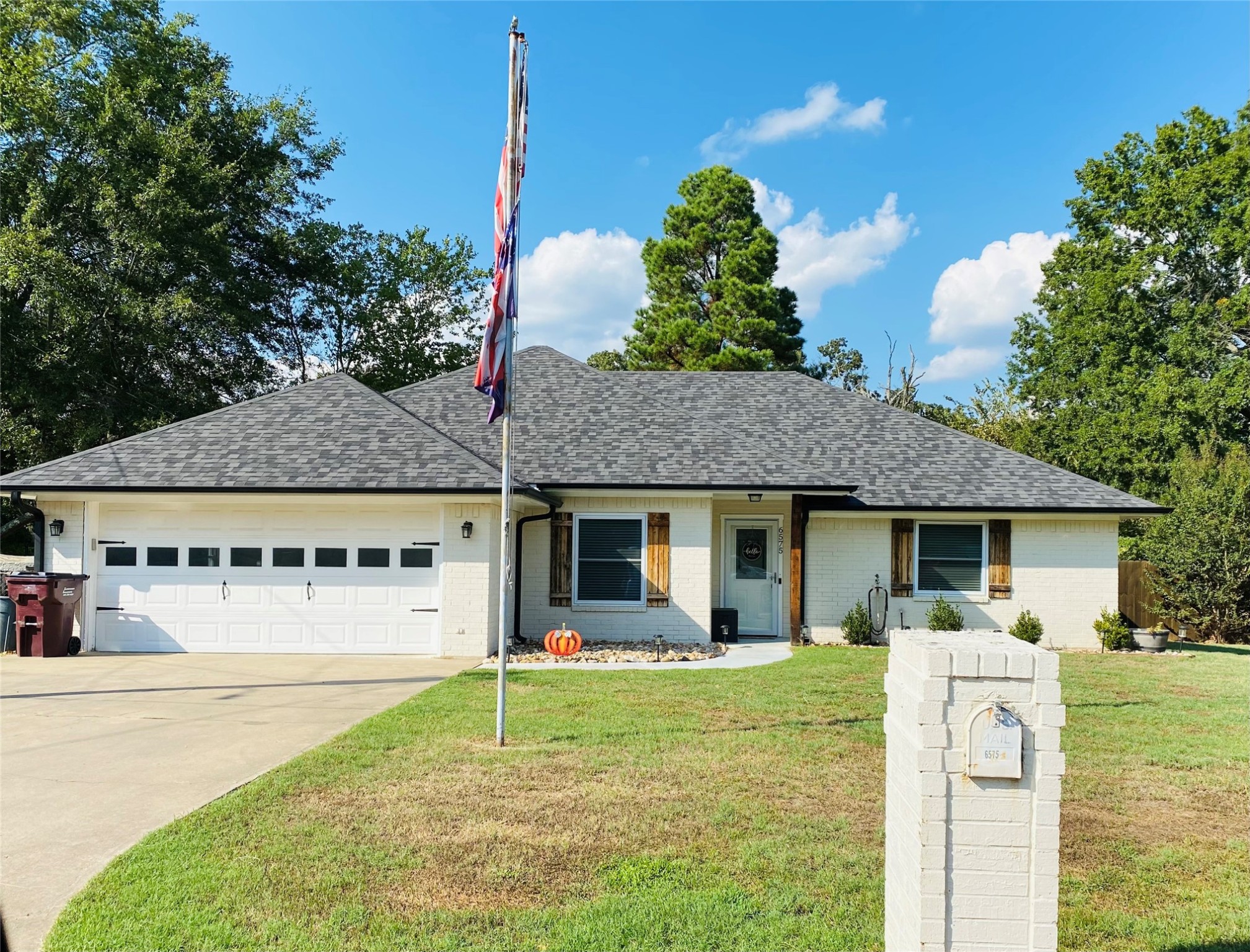 6575 Inwood Road Sold Property